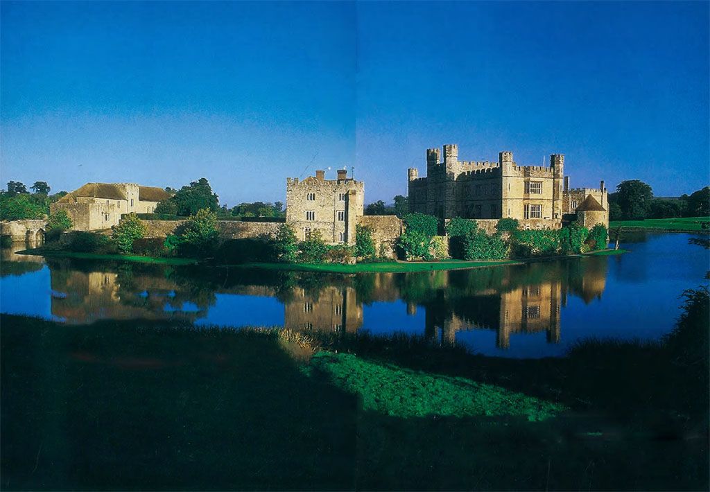 Leeds: Castle of Queens