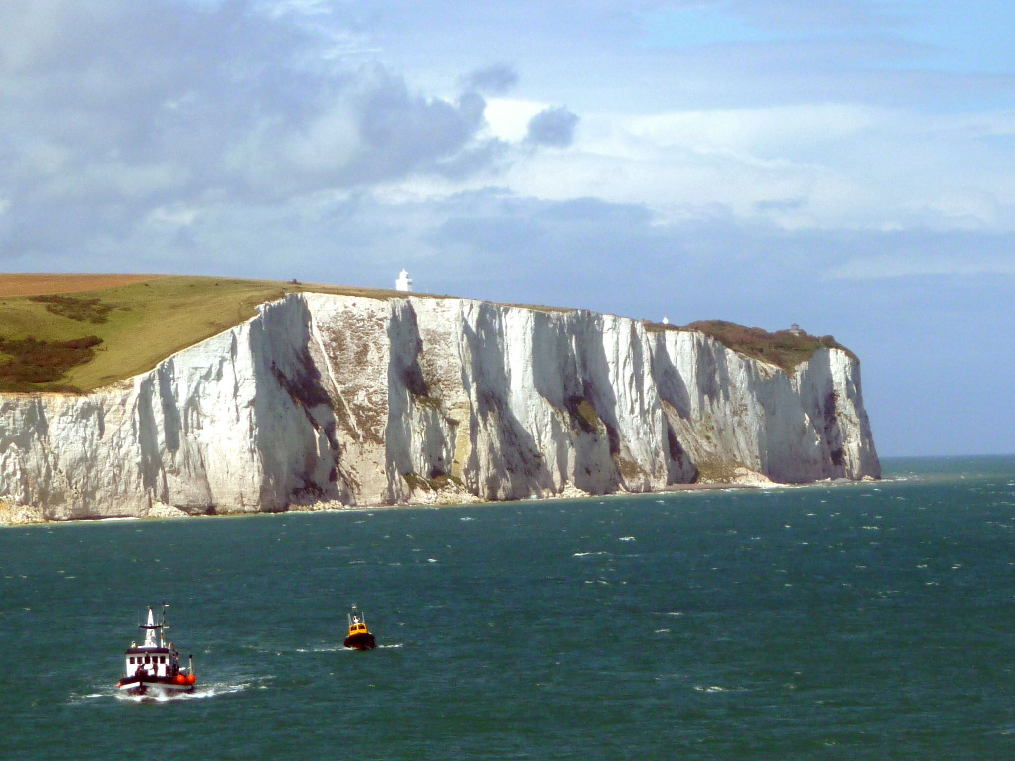dover cliffs boat tour