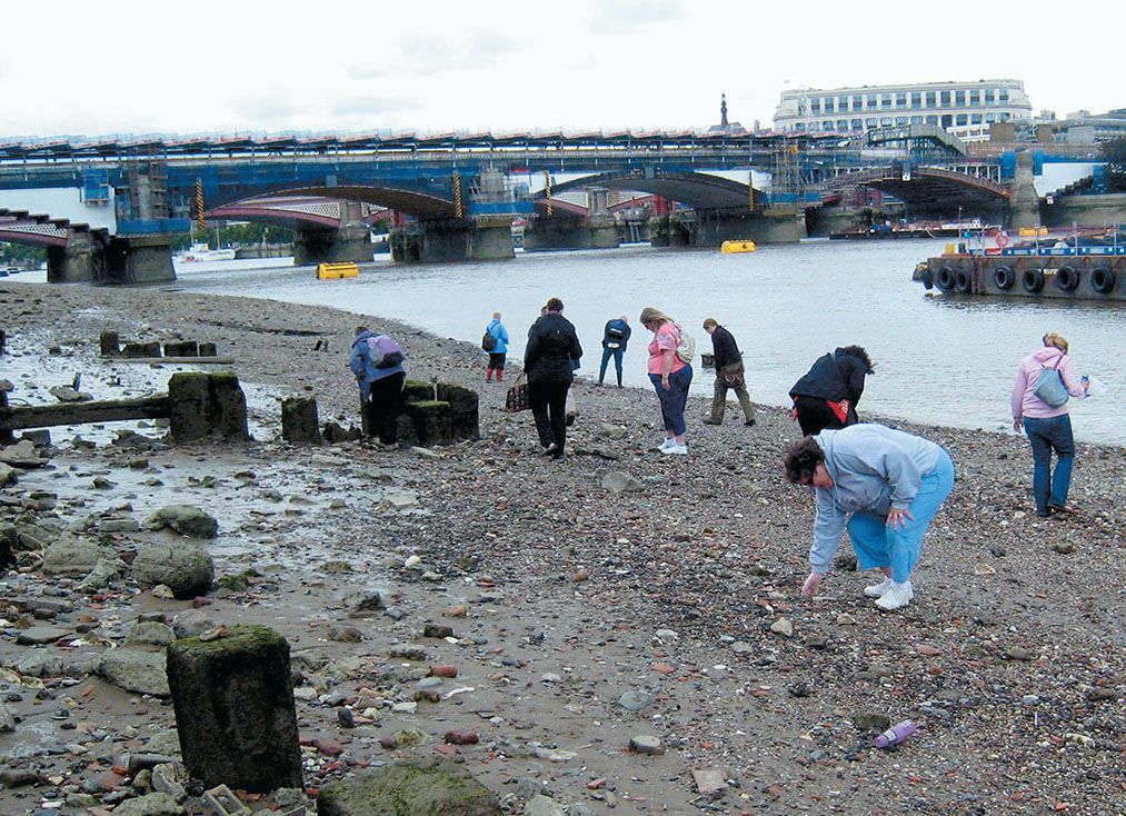 Mudlarking on The Thames - in hunt of treasures in London