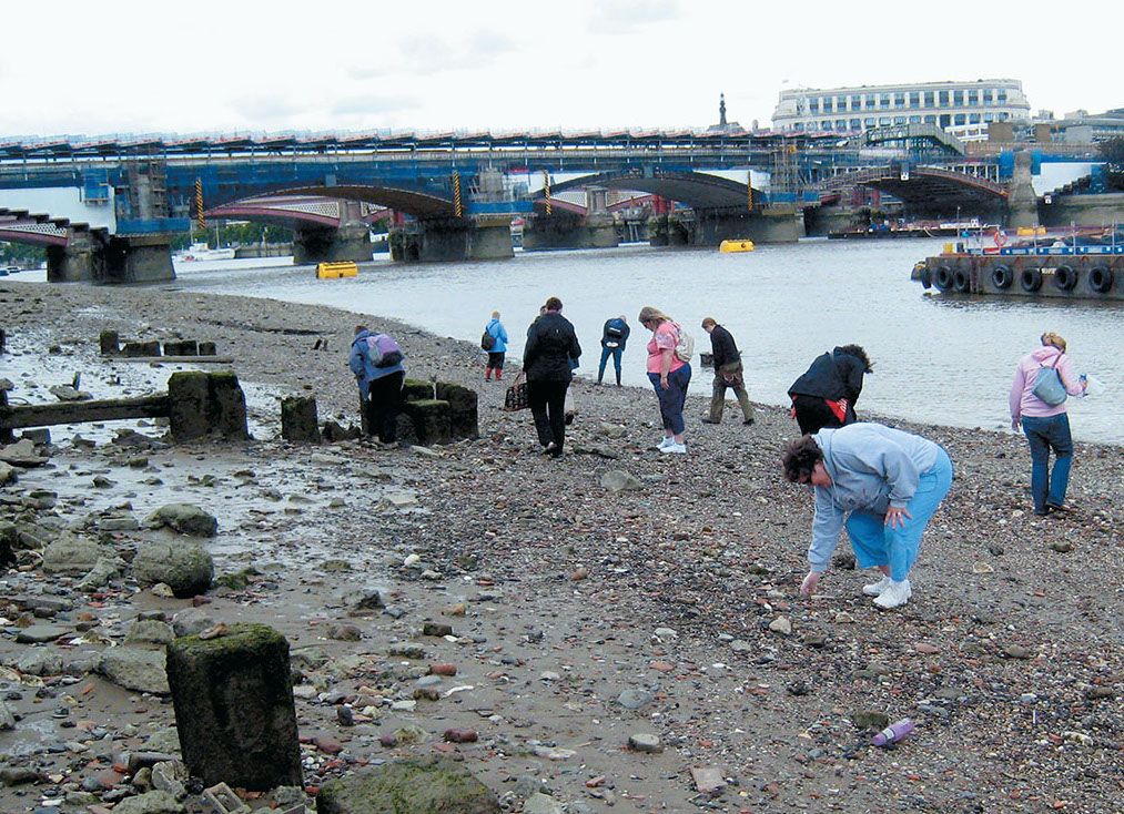 Mudlarking on The Thames - in hunt of treasures in London Mudlarking on The Thames - in hunt of treasures in London