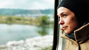 Thumb woman travel ireland tour train   getty