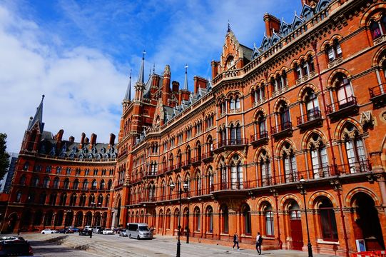 King\'s Cross St Pancras, London, home to the 9 3/4 platform from Harry Potter.