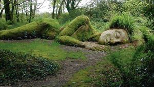queen elizabeth visits russia The grand lost gardens of England