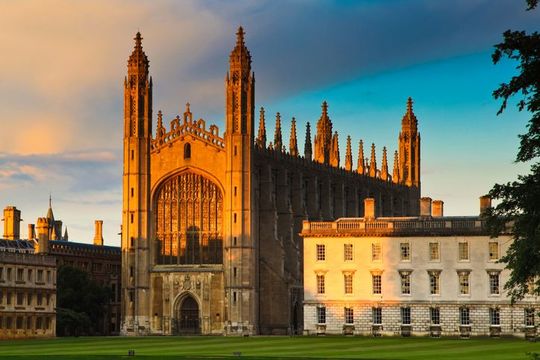 King\'s College at sunset, Cambridge.