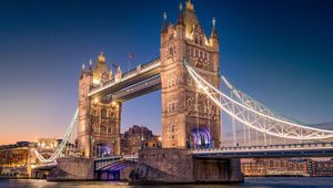The history of Tower Bridge