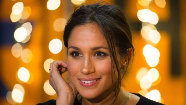 Meghan Markle during a visit to Reprezent 107.3FM in Pop Brixton on January 9, 2018 in London, England. The Reprezent training programme was established in Peckham in 2008, in response to the alarming rise in knife crime, to help young people develop and socialise through radio. (Photo by Dominic Lipinski - WPA Pool/Getty Images)
