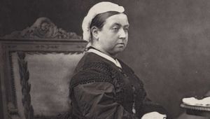 Queen Victoria's coffin and the sentimental items the monarch was buried with