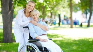 How to Start a Career in Health and Social Care With No Experience