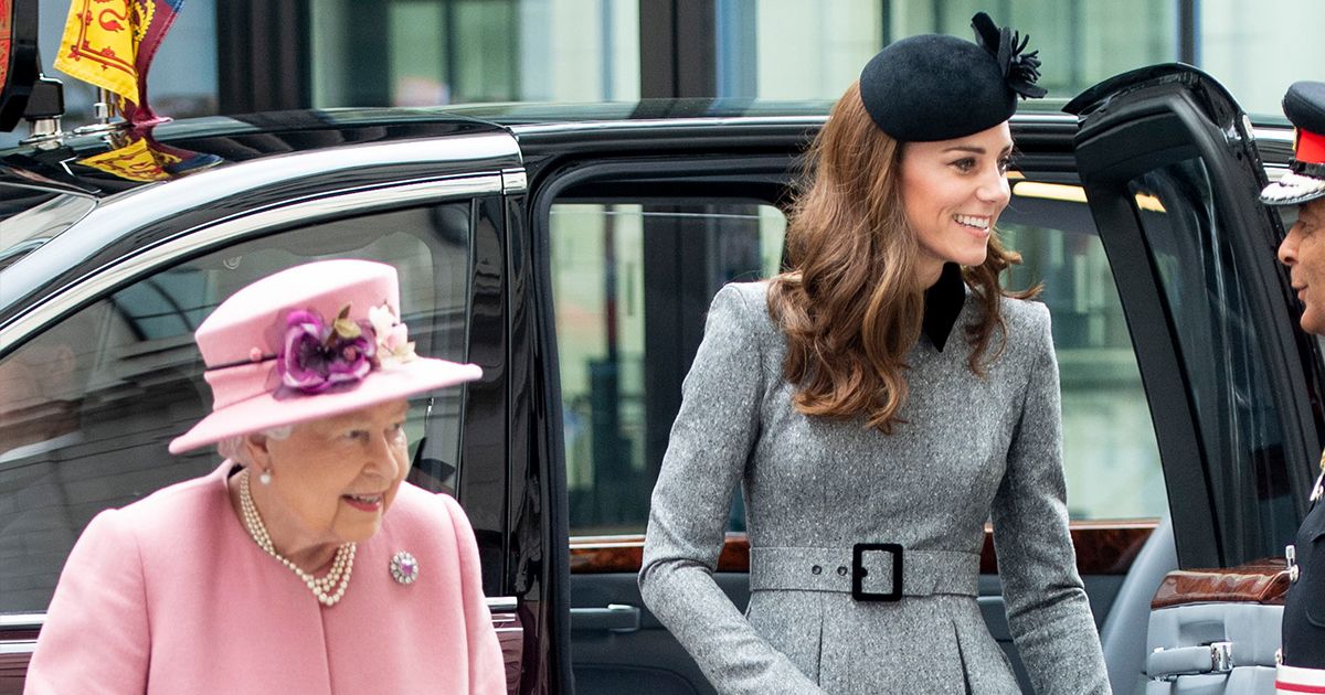 Kate Middleton and Queen Elizabeth I on a recent engagement