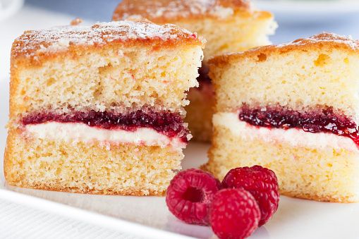 Sponge cake