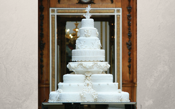 Wedding Cakes Inspired by Celebrity Bridal Looks