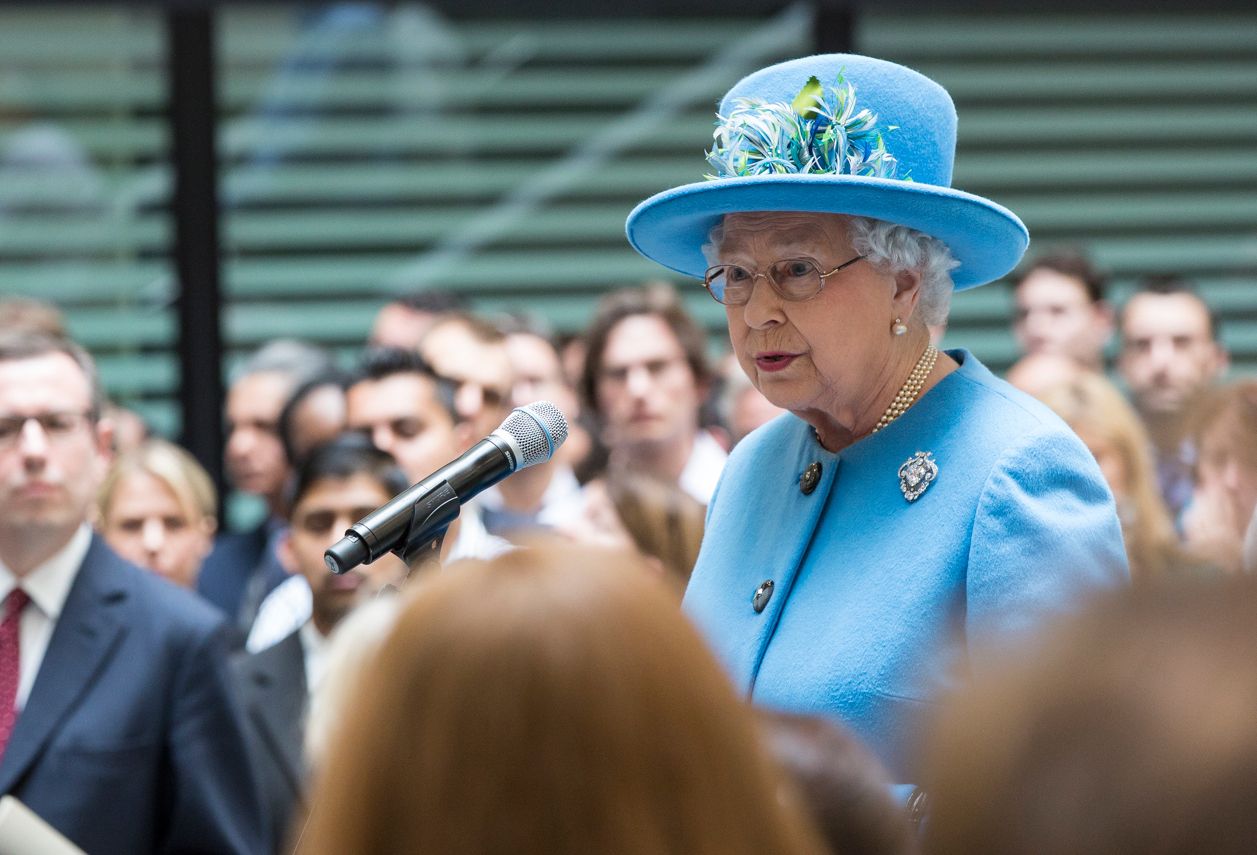 Is Queen Elizabeth planning on stepping down?