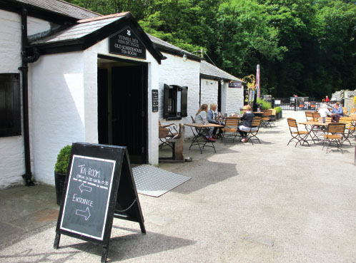 Take your tea with a slice of bara brith or lunch on Tin Man’s Stew.