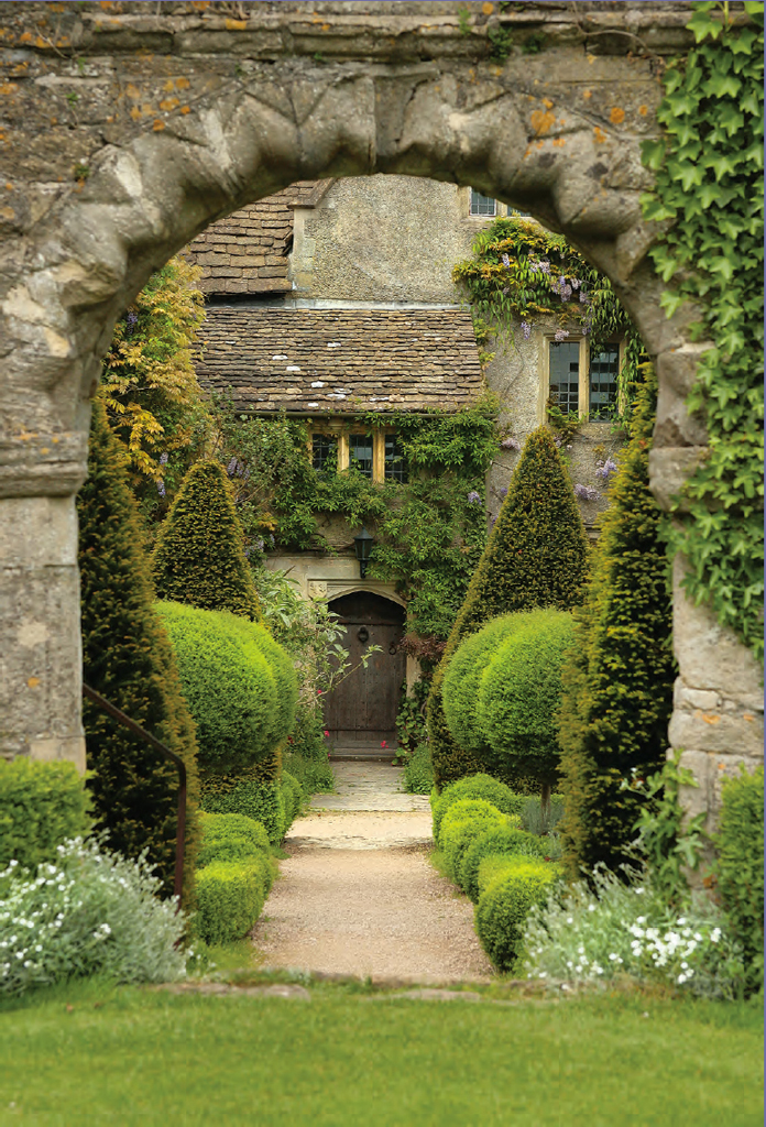 Gallivanting Gardens of the Cotswolds | British Heritage