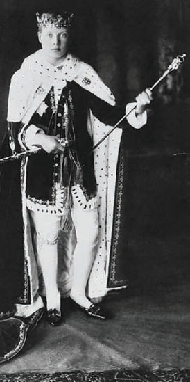 The last Edward to hold the title, invested at Carnarfon Castle in 1911 at age 16, famously abdicated as King Edward VIII in 1936. - PEOPLESCOLLECTION. WALES